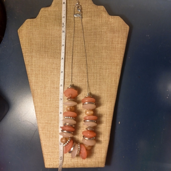 New York Necklace - Picture 4 of 6